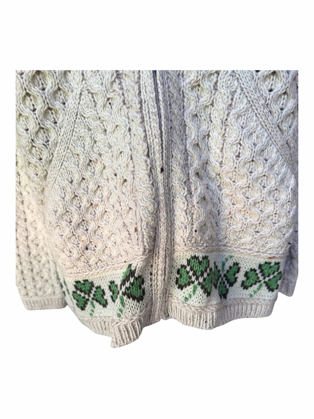 Deadstock w/o Tag 1990s Aran Crafts 100% Merino Wool Oatmeal Shamrock Zip Cardig - Picture 3 of 6
